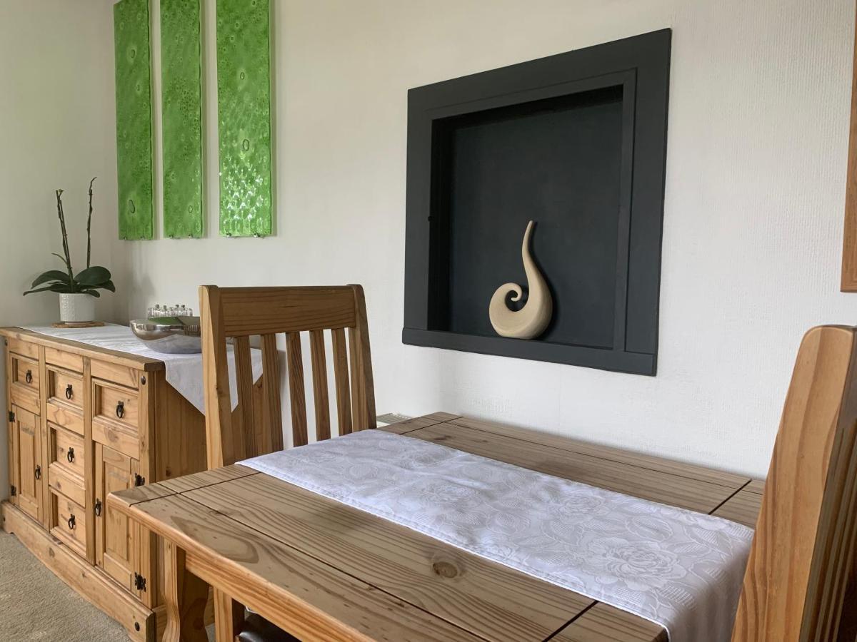 Ramsey House - Luxury Licensed B&B - Parking And Guest Lounge セント・デイビッズ エクステリア 写真