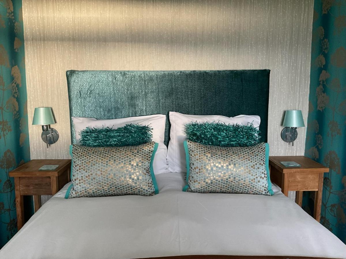 Ramsey House - Luxury Licensed B&B - Parking And Guest Lounge セント・デイビッズ エクステリア 写真