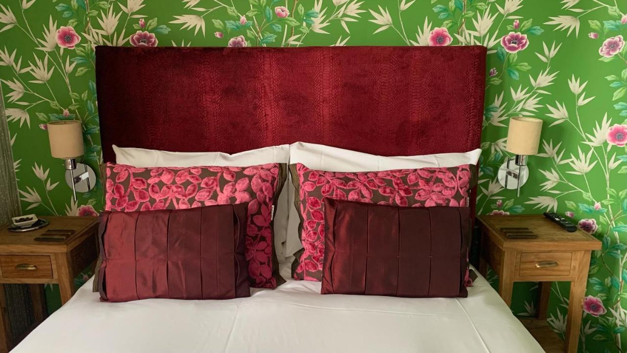 Ramsey House - Luxury Licensed B&B - Parking And Guest Lounge セント・デイビッズ エクステリア 写真