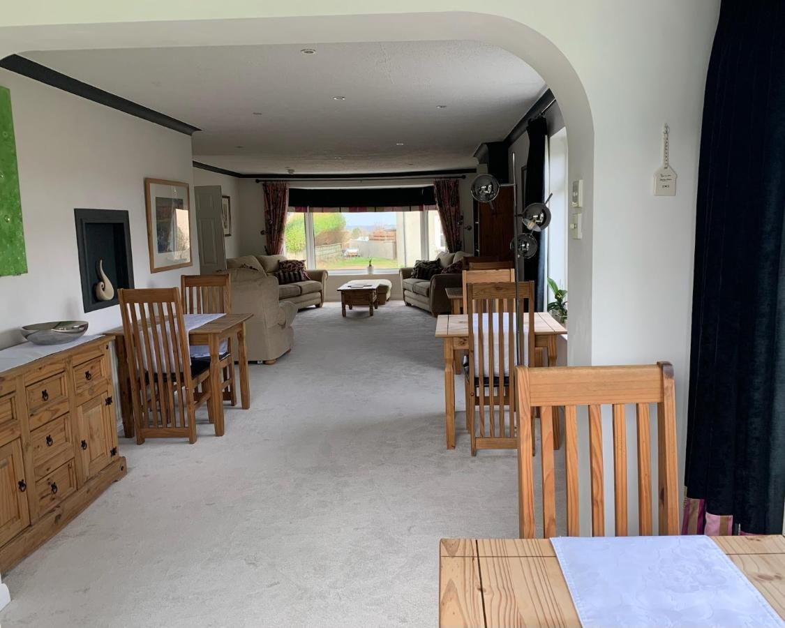Ramsey House - Luxury Licensed B&B - Parking And Guest Lounge セント・デイビッズ エクステリア 写真