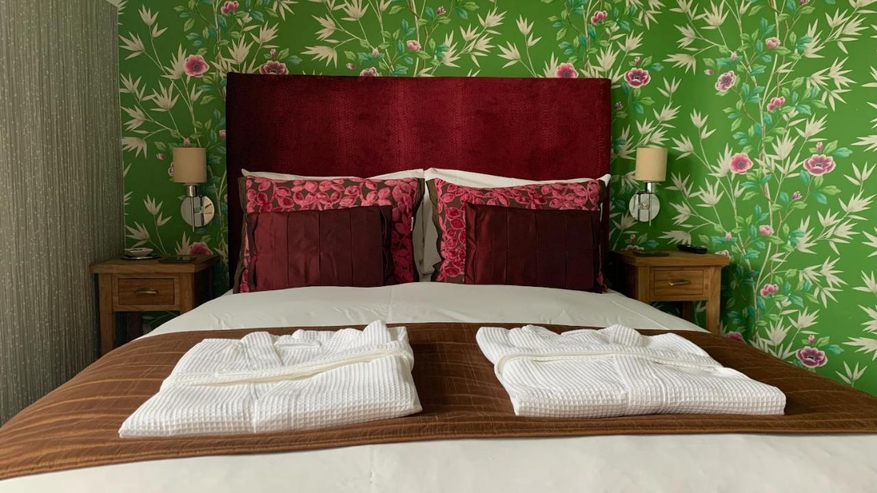 Ramsey House - Luxury Licensed B&B - Parking And Guest Lounge セント・デイビッズ エクステリア 写真