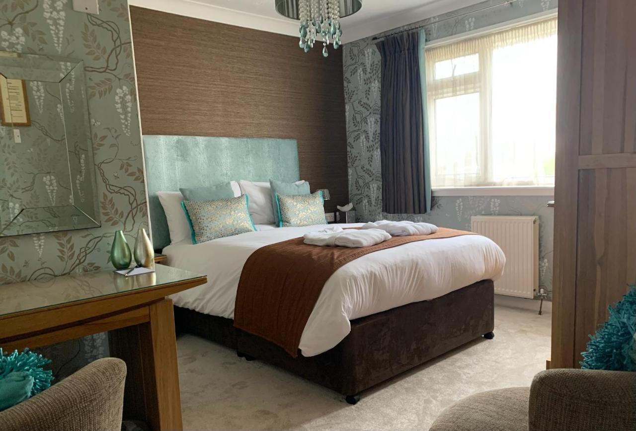 Ramsey House - Luxury Licensed B&B - Parking And Guest Lounge セント・デイビッズ エクステリア 写真