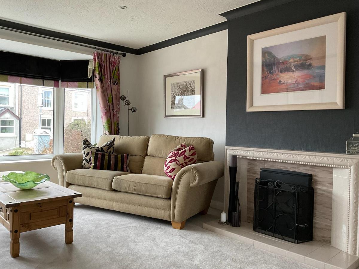 Ramsey House - Luxury Licensed B&B - Parking And Guest Lounge セント・デイビッズ エクステリア 写真