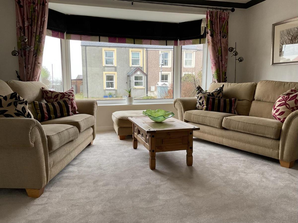 Ramsey House - Luxury Licensed B&B - Parking And Guest Lounge セント・デイビッズ エクステリア 写真
